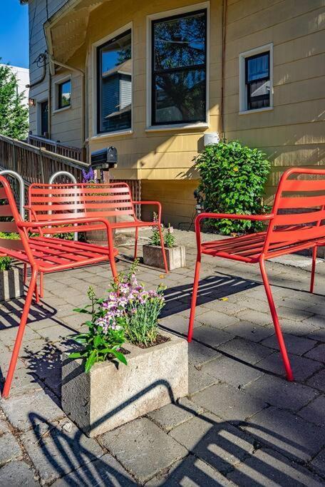 Charming 1Bd Suite In Capitol Hill - Foxglove Inn Seattle Exteriör bild