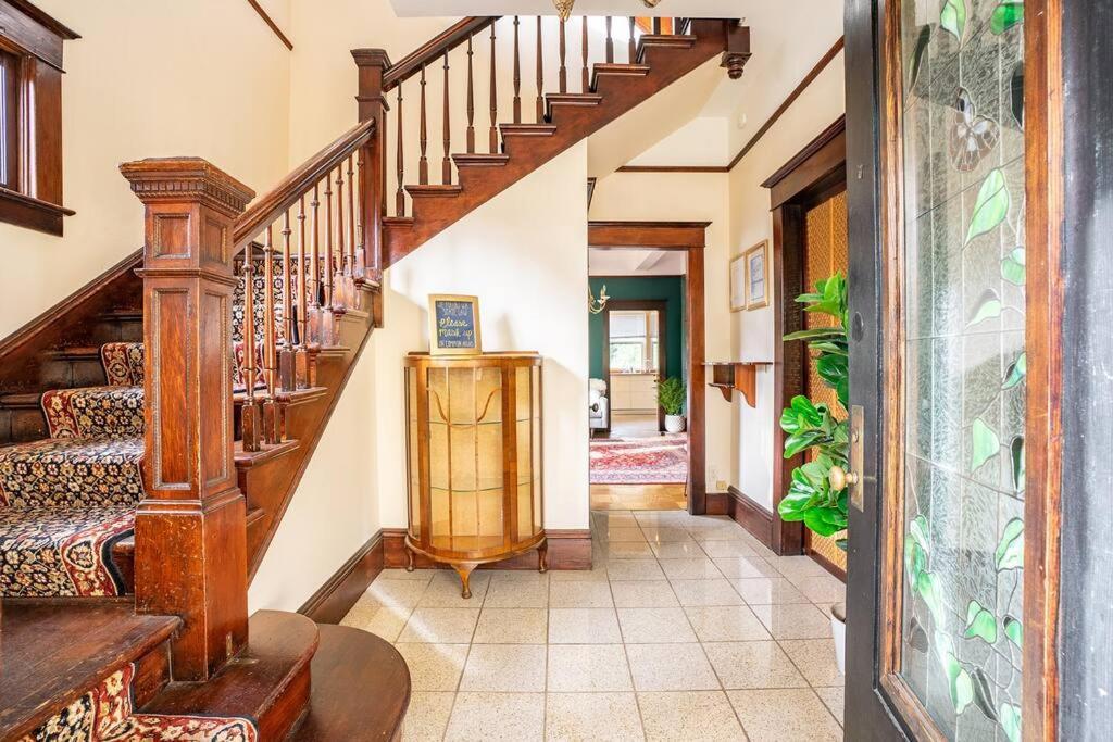Charming 1Bd Suite In Capitol Hill - Foxglove Inn Seattle Exteriör bild